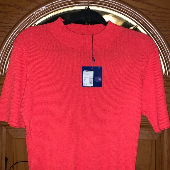 Vintage 90’s Andrea Viccaro Ribbed-Knit Mock Neck Short Sleeve Poppy Sweater Top - Picture 5 of 16